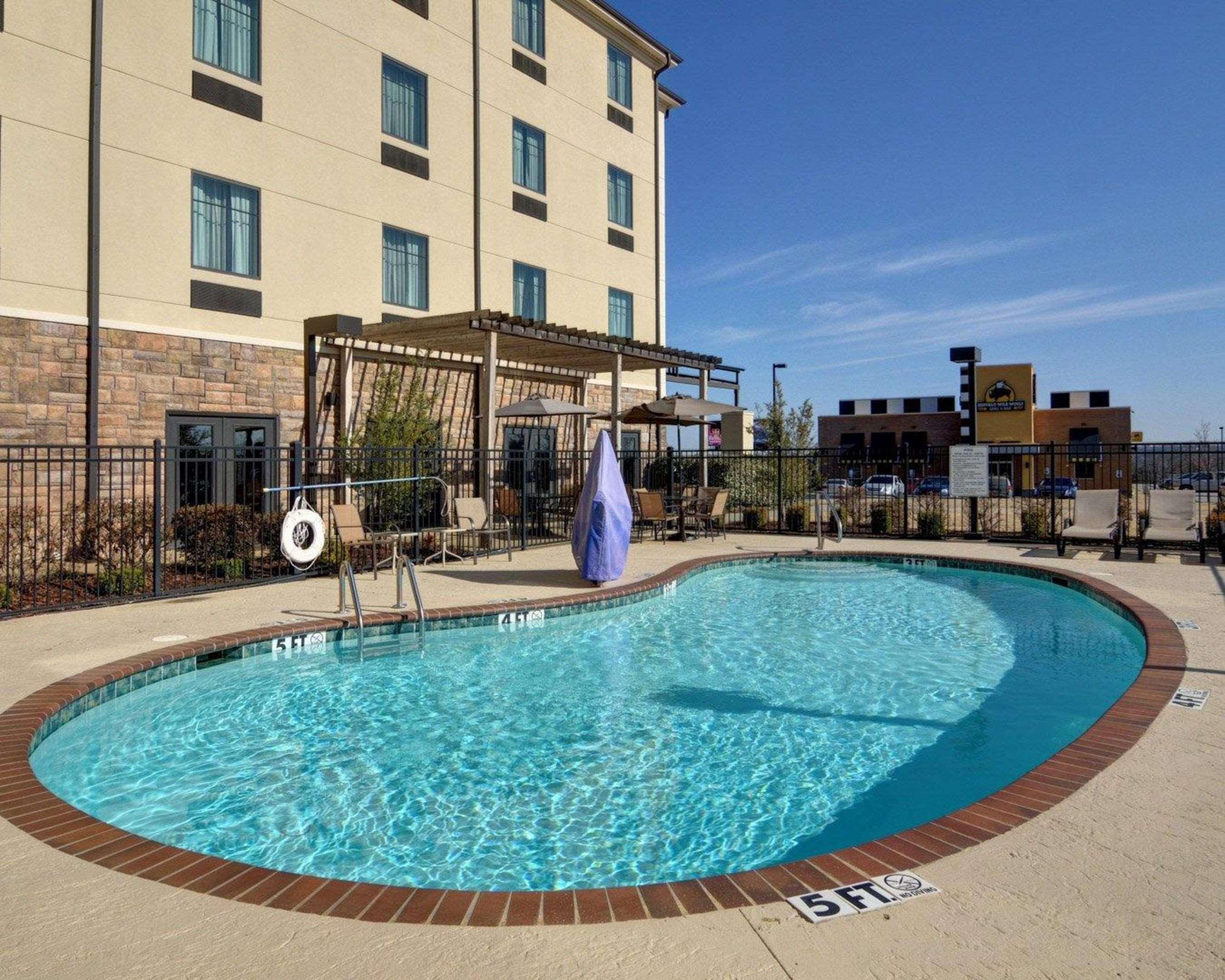 Comfort Inn & Suites Fort Smith I-540 Exterior photo